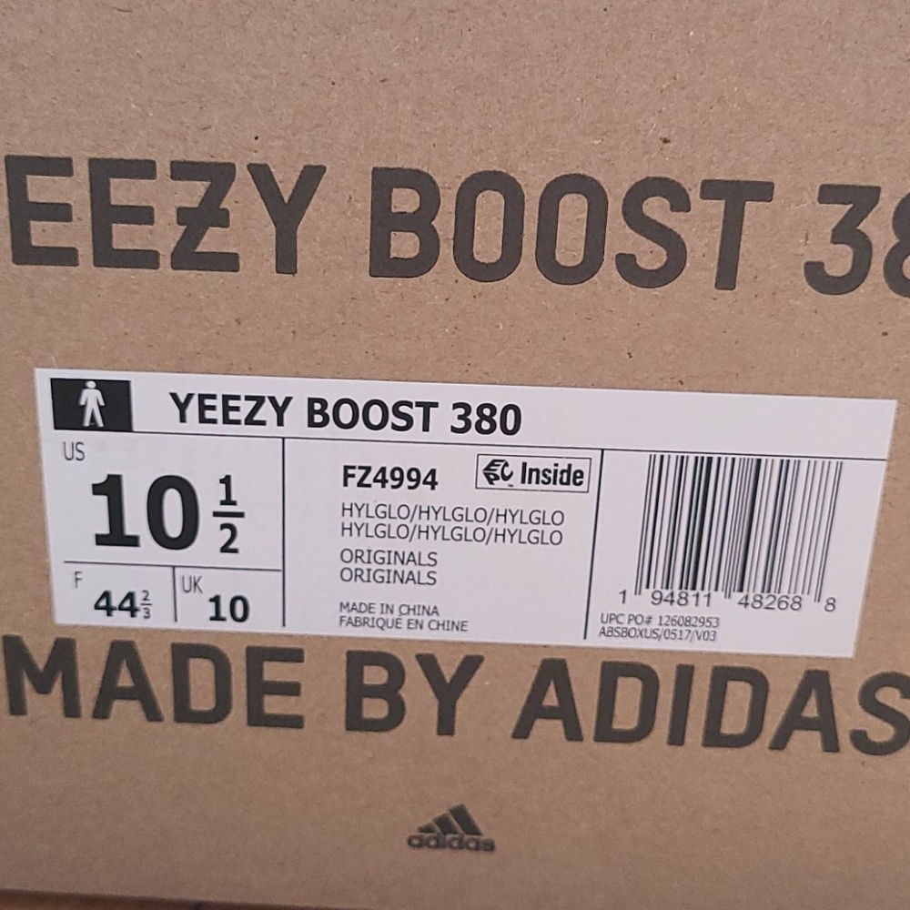 Yeezy Boost 380 - Picture 2 of 7